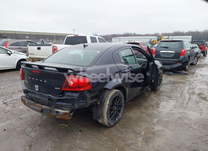 Photo 4 of 2012 Dodge Avenger SXT (VIN 1C3CDZCB4CN183322)