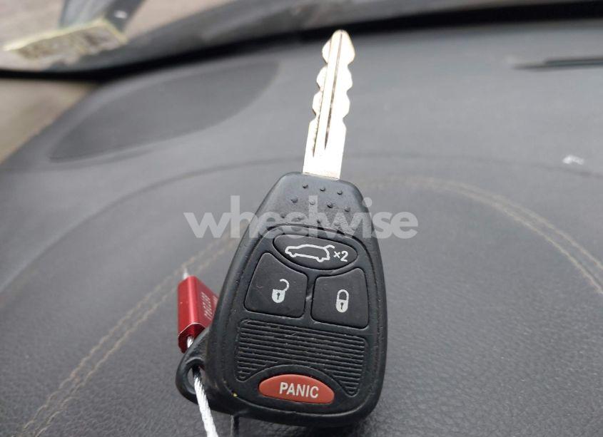 Photo 11 of 2013 Dodge Avenger SXT (VIN 1C3CDZCB4DN580983)