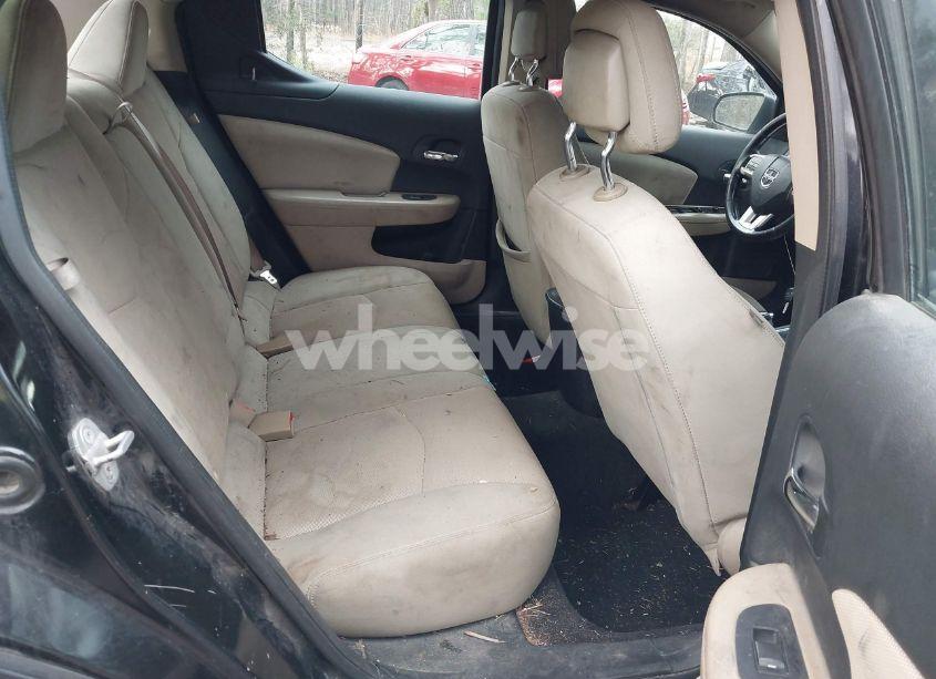 Photo 8 of 2013 Dodge Avenger SXT (VIN 1C3CDZCB4DN580983)