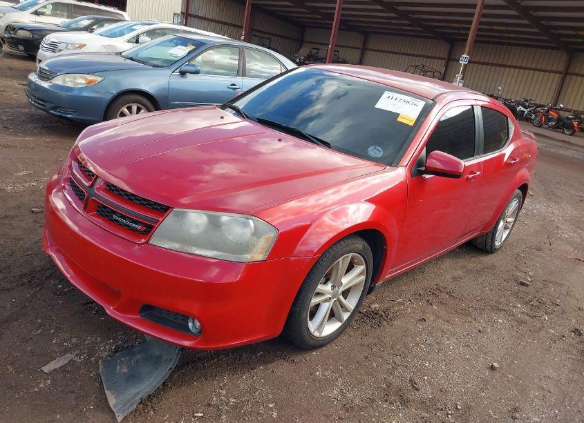 Photo 2 of 2013 Dodge Avenger SXT (VIN 1C3CDZCB4DN615781)