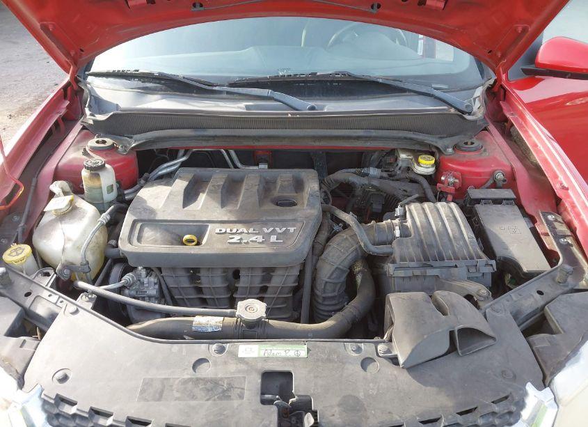 Photo 10 of 2013 Dodge Avenger SXT (VIN 1C3CDZCB4DN662566)