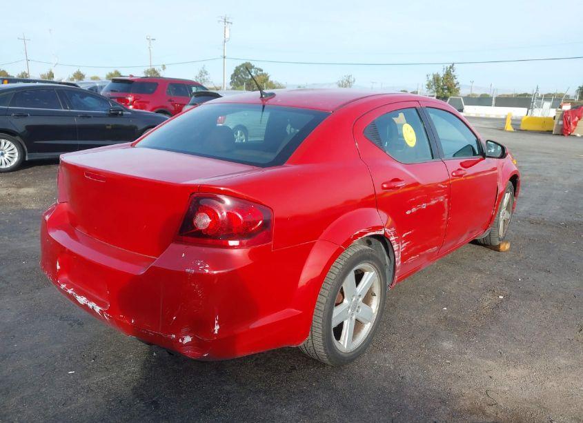 Photo 4 of 2013 Dodge Avenger SXT (VIN 1C3CDZCB4DN662566)