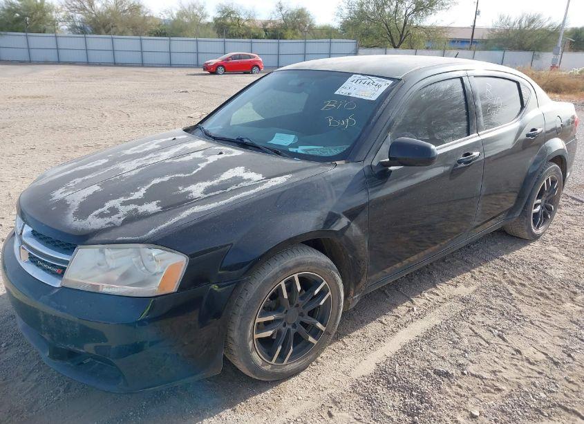 Photo 2 of 2013 Dodge Avenger SXT (VIN 1C3CDZCB4DN679741)