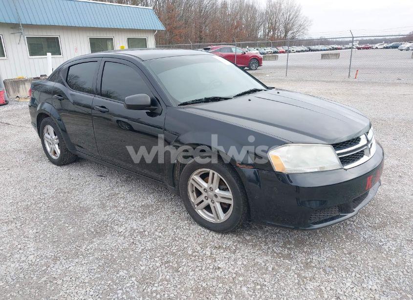 2012 Dodge Avenger SXT (VIN 1C3CDZCB5CN142472) main photo
