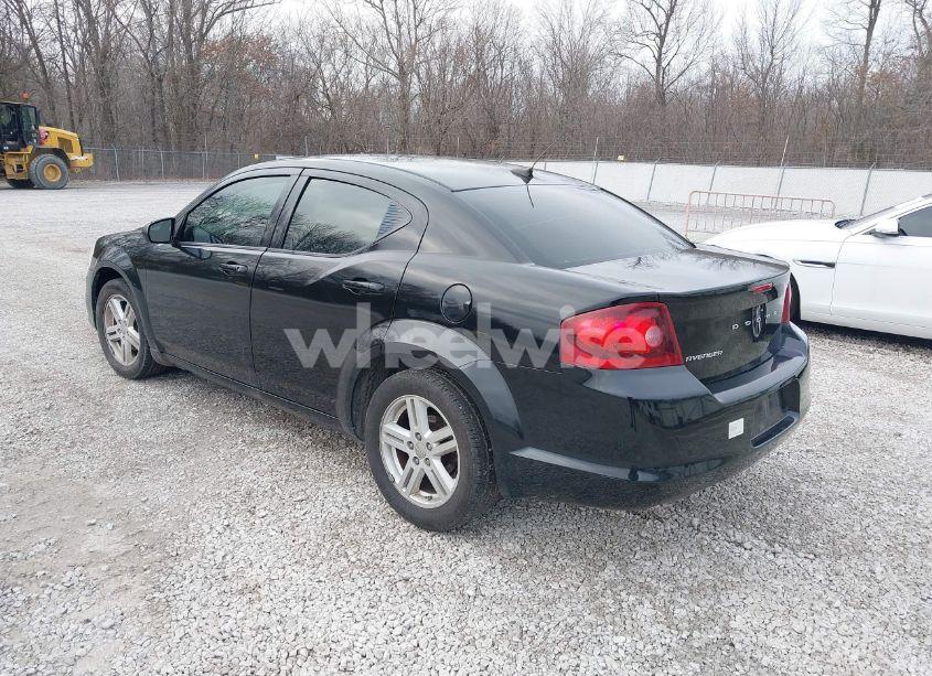 Photo 3 of 2012 Dodge Avenger SXT (VIN 1C3CDZCB5CN142472)