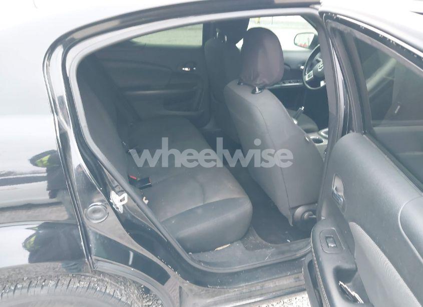 Photo 8 of 2012 Dodge Avenger SXT (VIN 1C3CDZCB5CN142472)