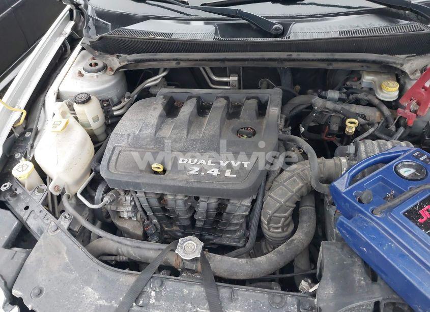 Photo 10 of 2012 Dodge Avenger SXT (VIN 1C3CDZCB5CN179070)