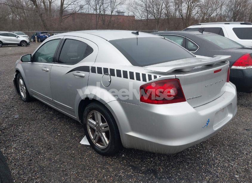 Photo 3 of 2012 Dodge Avenger SXT (VIN 1C3CDZCB5CN179070)