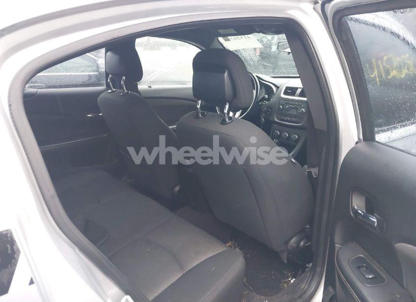 Photo 8 of 2012 Dodge Avenger SXT (VIN 1C3CDZCB5CN179070)