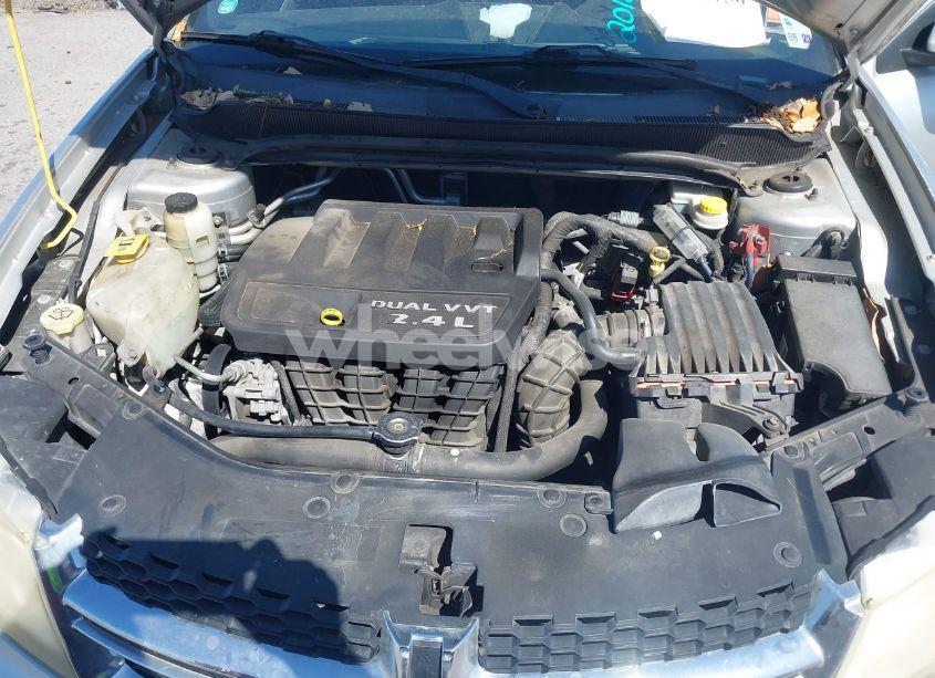 Photo 10 of 2012 Dodge Avenger SXT (VIN 1C3CDZCB5CN182020)