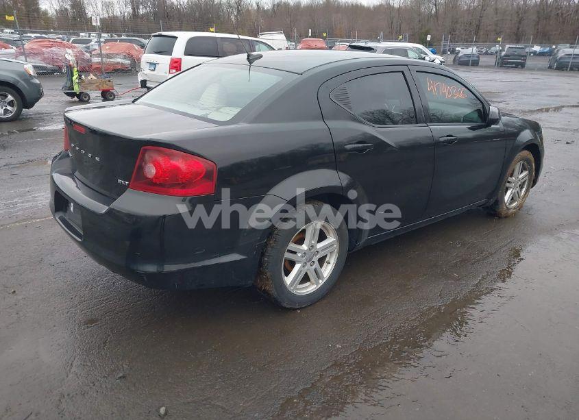 Photo 4 of 2012 Dodge Avenger SXT (VIN 1C3CDZCB5CN280383)
