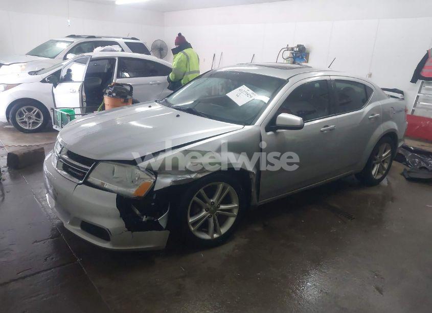 Photo 2 of 2012 Dodge Avenger SXT (VIN 1C3CDZCB5CN314225)