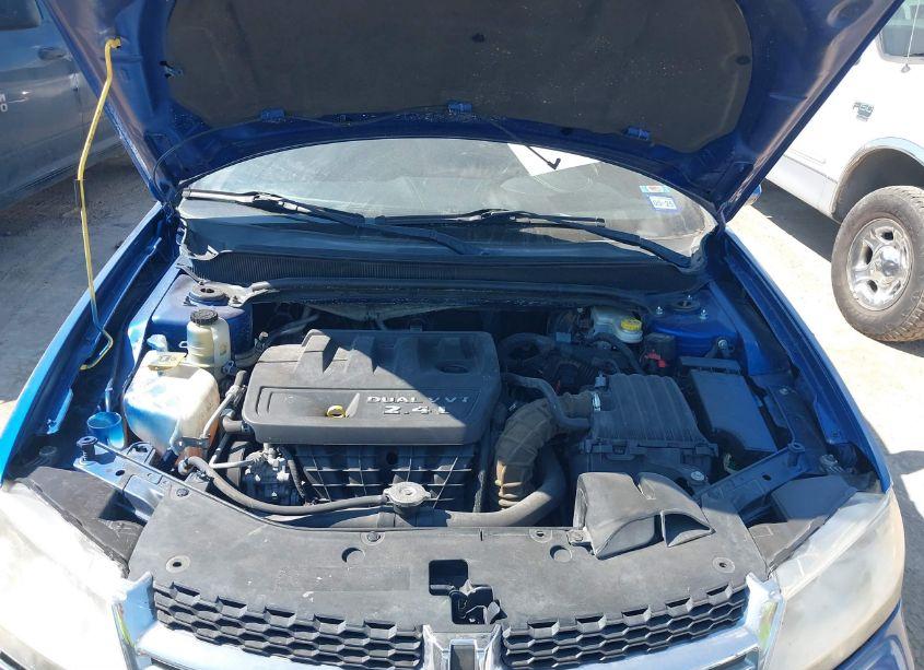 Photo 10 of 2013 Dodge Avenger SXT (VIN 1C3CDZCB5DN553730)