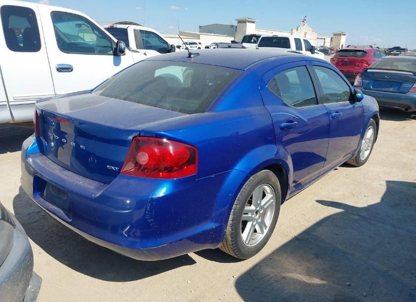 Photo 4 of 2013 Dodge Avenger SXT (VIN 1C3CDZCB5DN553730)