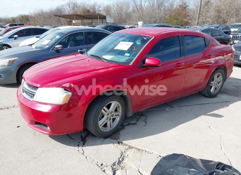 Photo 2 of 2013 Dodge Avenger SXT (VIN 1C3CDZCB5DN590650)