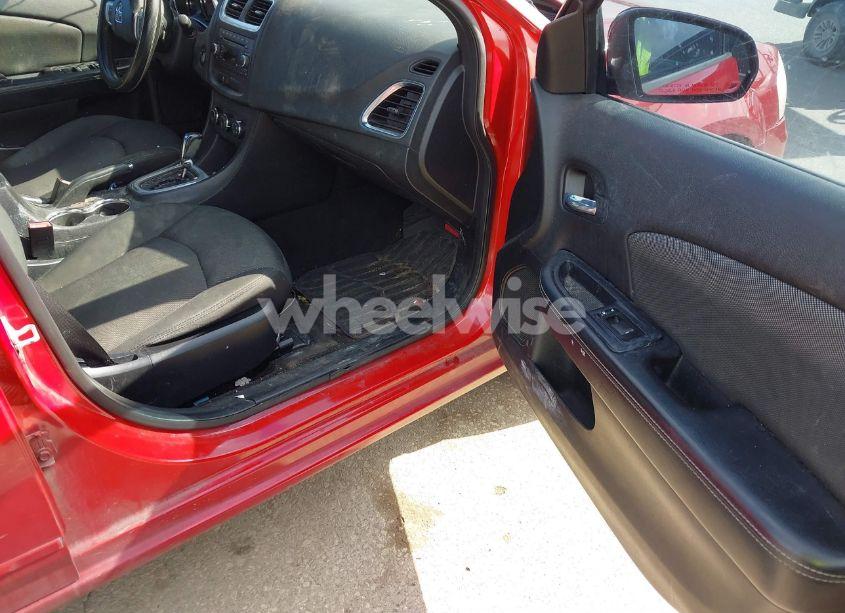 Photo 5 of 2013 Dodge Avenger SXT (VIN 1C3CDZCB5DN590650)