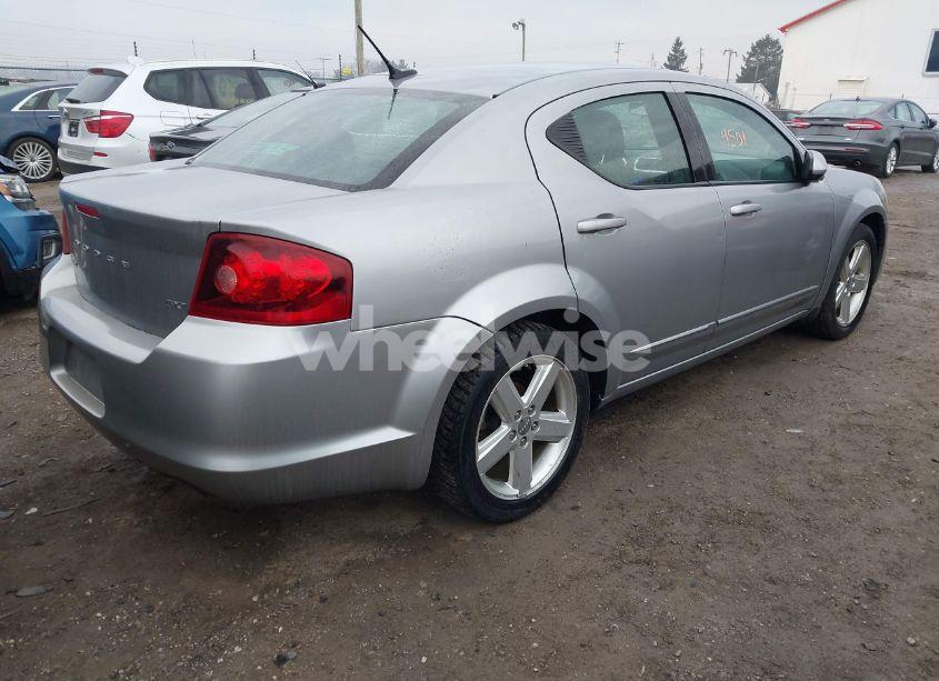Photo 4 of 2013 Dodge Avenger SXT (VIN 1C3CDZCB5DN682454)