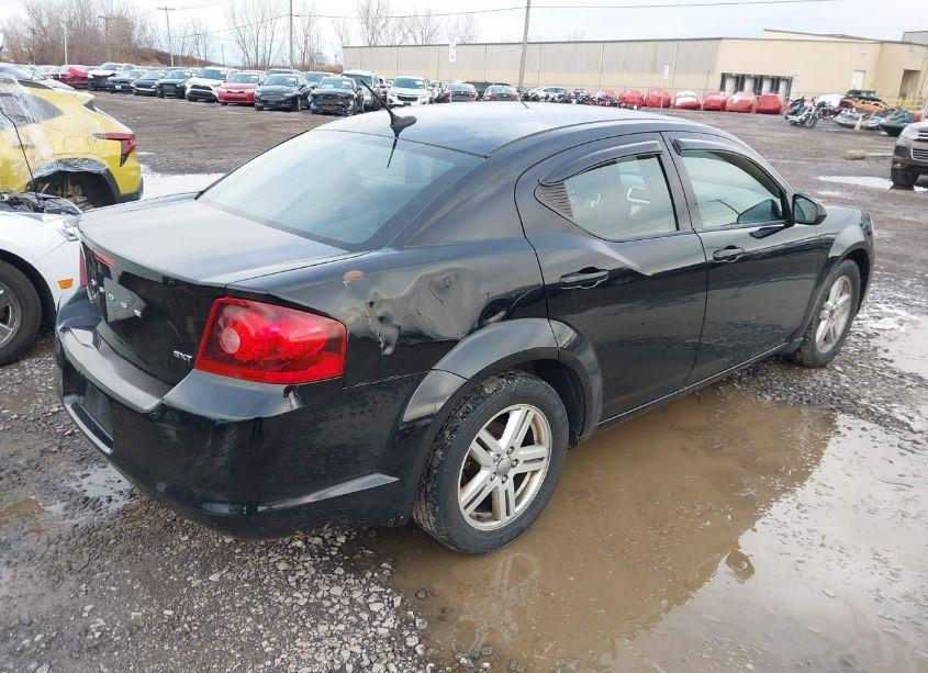 Photo 4 of 2014 Dodge Avenger SXT (VIN 1C3CDZCB5EN128073)