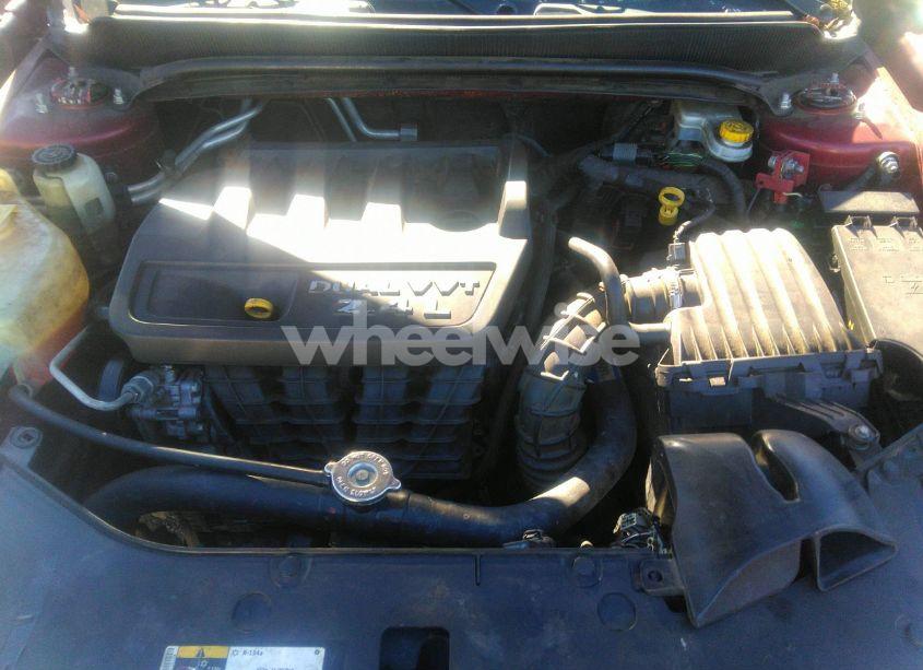 Photo 10 of 2014 Dodge Avenger SXT (VIN 1C3CDZCB5EN188211)