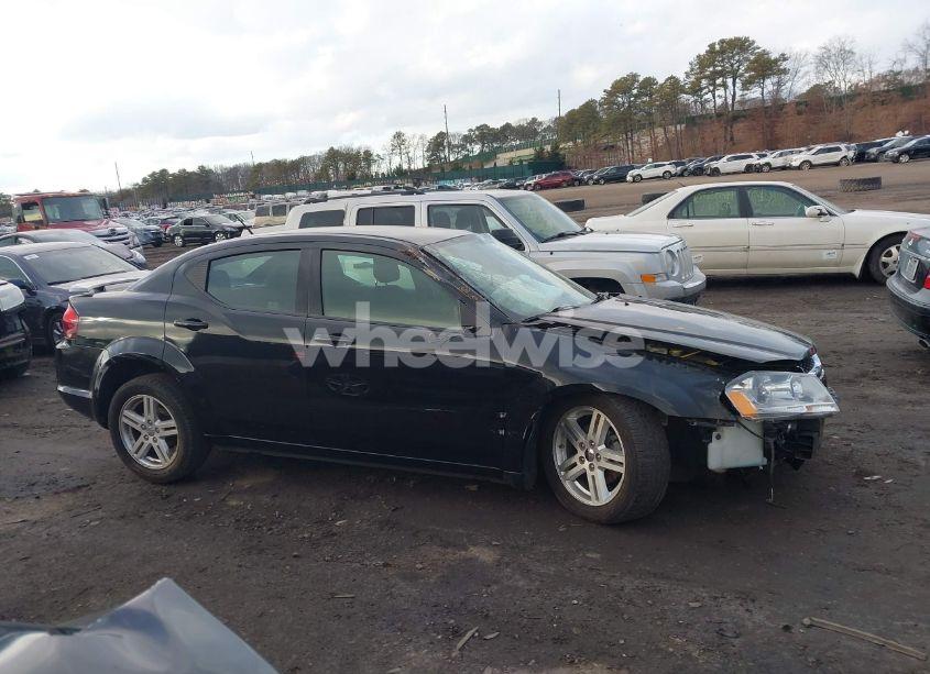 Photo 13 of 2014 Dodge Avenger SXT (VIN 1C3CDZCB5EN227802)