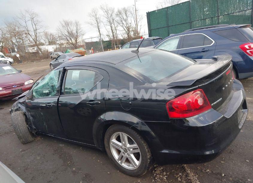 Photo 14 of 2014 Dodge Avenger SXT (VIN 1C3CDZCB5EN227802)