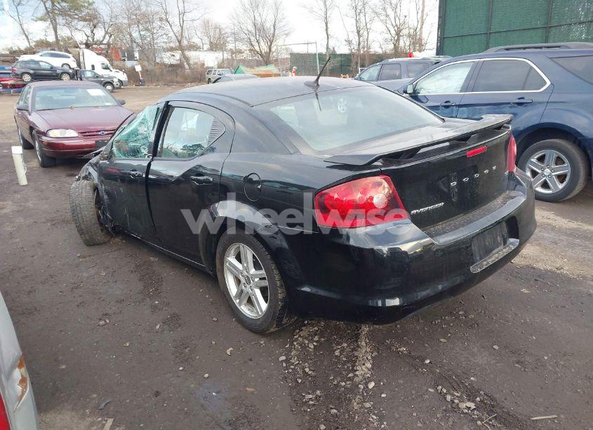 Photo 3 of 2014 Dodge Avenger SXT (VIN 1C3CDZCB5EN227802)