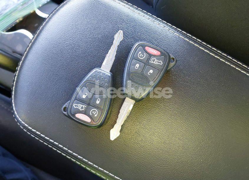 Photo 11 of 2013 Dodge Avenger SXT (VIN 1C3CDZCB6DN558418)