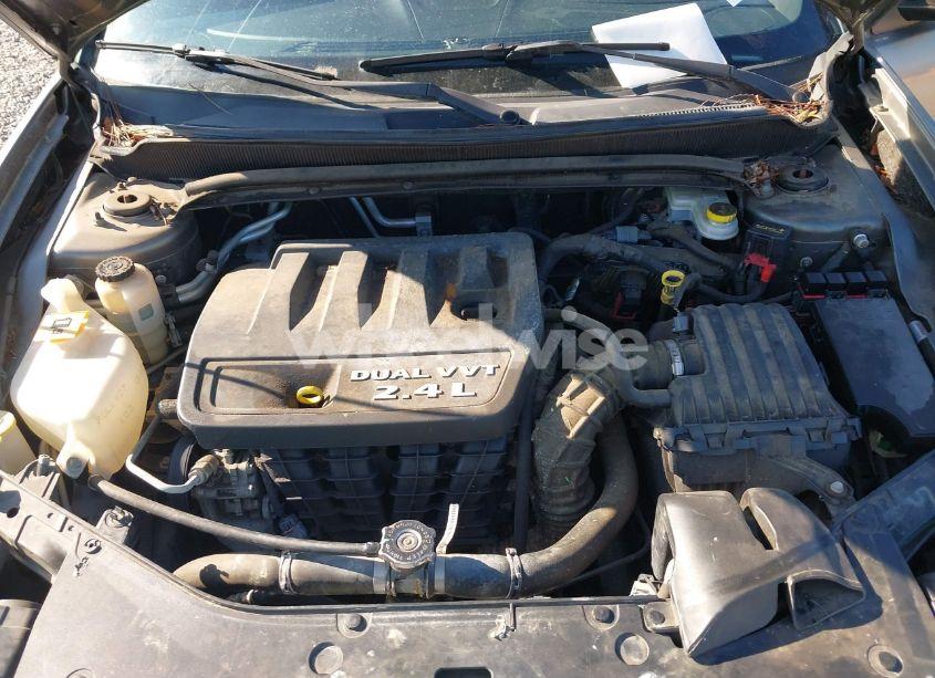 Photo 10 of 2013 Dodge Avenger SXT (VIN 1C3CDZCB6DN590334)