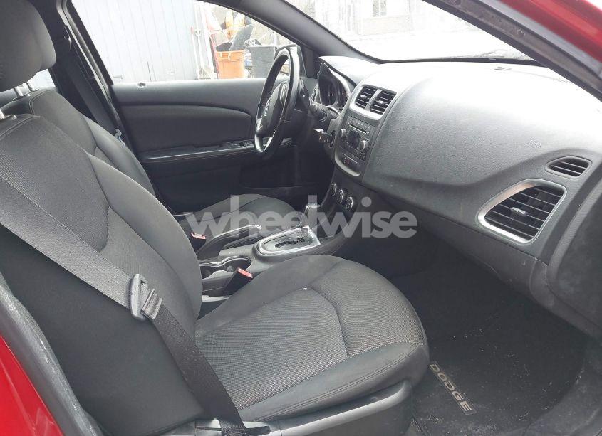 Photo 5 of 2013 Dodge Avenger SXT (VIN 1C3CDZCB6DN613997)