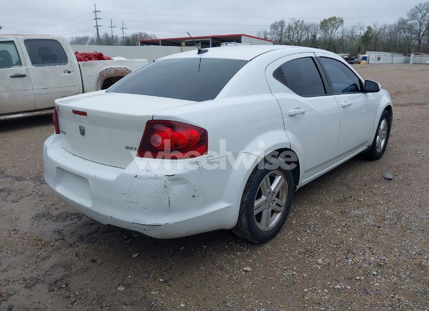 Photo 4 of 2013 Dodge Avenger SXT (VIN 1C3CDZCB6DN632405)