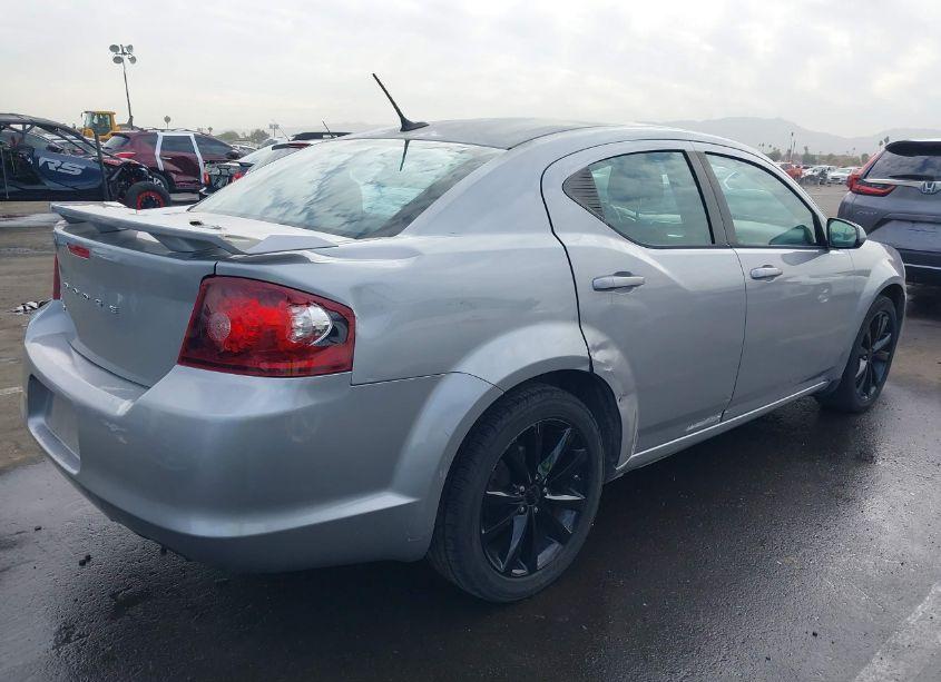 Photo 4 of 2014 Dodge Avenger SXT (VIN 1C3CDZCB6EN136652)