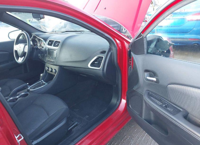 Photo 5 of 2014 Dodge Avenger SXT (VIN 1C3CDZCB6EN226819)