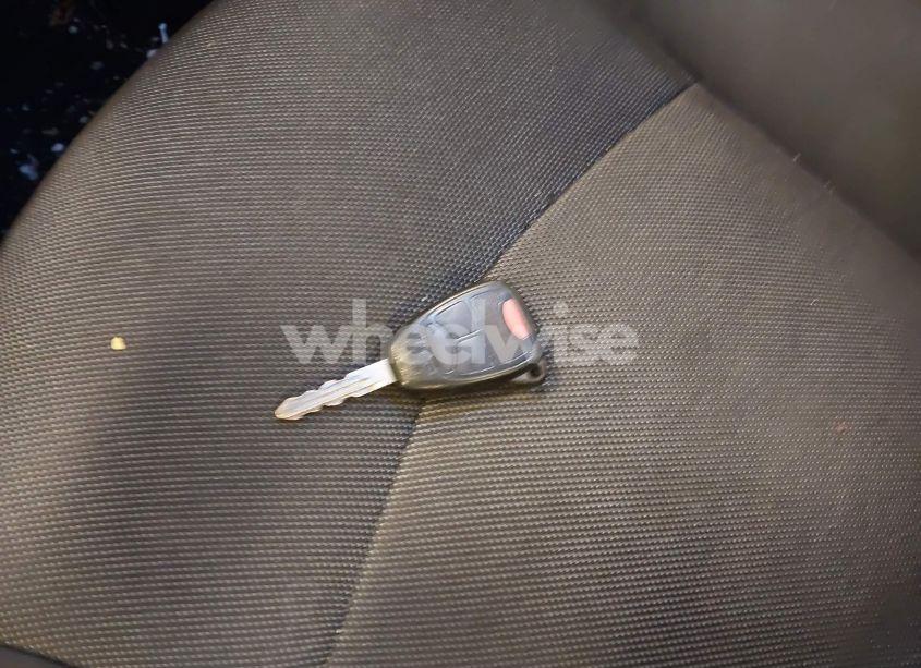 Photo 11 of 2012 Dodge Avenger SXT (VIN 1C3CDZCB7CN157233)