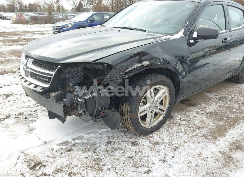 Photo 6 of 2012 Dodge Avenger SXT (VIN 1C3CDZCB7CN161900)