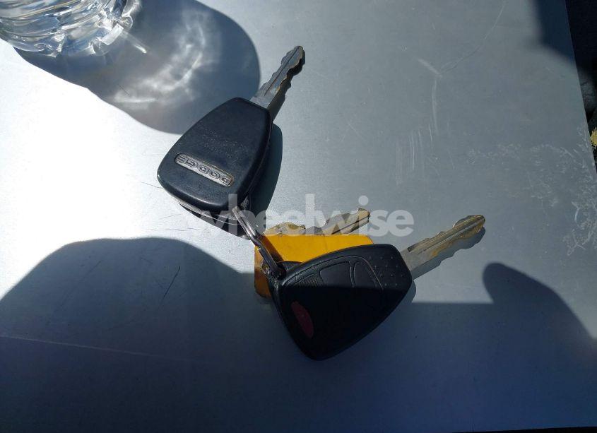 Photo 11 of 2012 Dodge Avenger SXT (VIN 1C3CDZCB7CN168104)