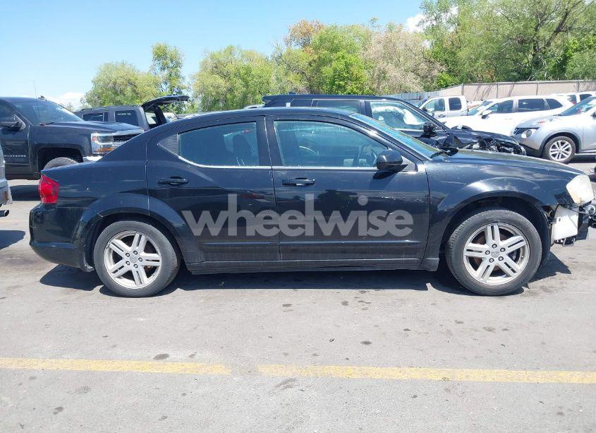 Photo 13 of 2012 Dodge Avenger SXT (VIN 1C3CDZCB7CN168104)