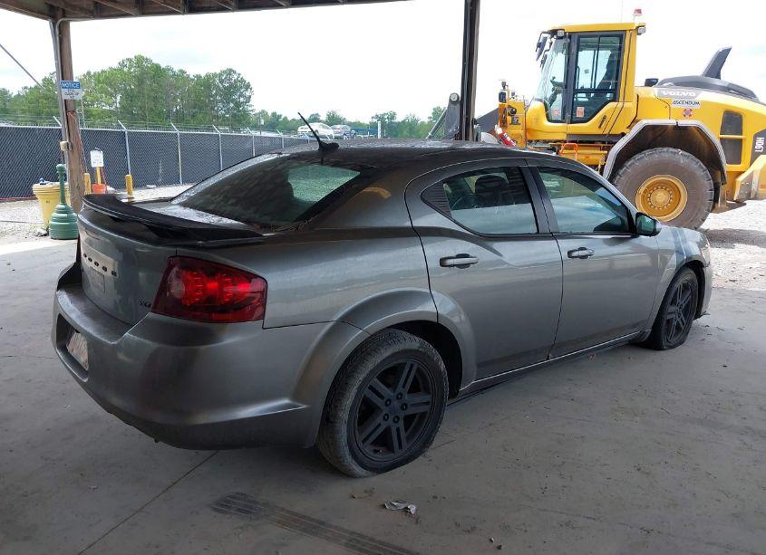 Photo 4 of 2012 Dodge Avenger SXT (VIN 1C3CDZCB7CN242301)