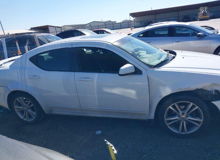 Photo 13 of 2013 Dodge Avenger SXT (VIN 1C3CDZCB7DN692578)