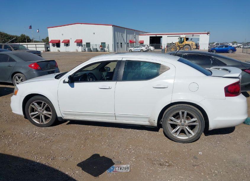 Photo 14 of 2013 Dodge Avenger SXT (VIN 1C3CDZCB7DN692578)