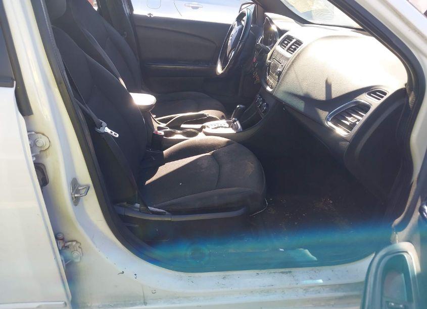 Photo 5 of 2013 Dodge Avenger SXT (VIN 1C3CDZCB7DN692578)