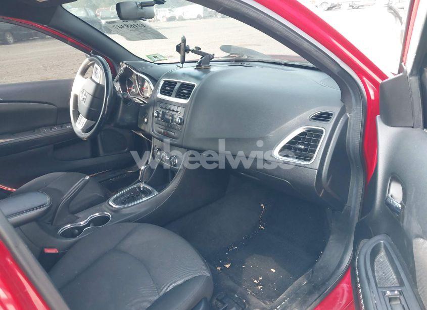 Photo 5 of 2013 Dodge Avenger SXT (VIN 1C3CDZCB7DN709489)