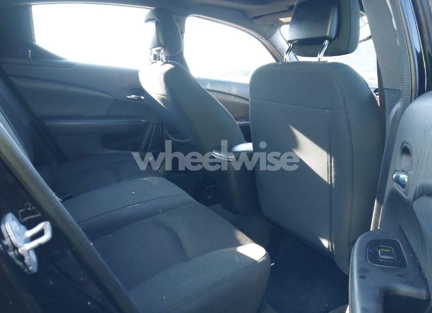 Photo 8 of 2014 Dodge Avenger SXT (VIN 1C3CDZCB7EN200634)