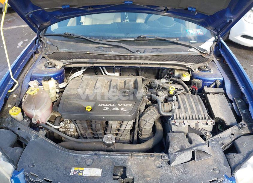 Photo 10 of 2014 Dodge Avenger SXT (VIN 1C3CDZCB7EN233651)