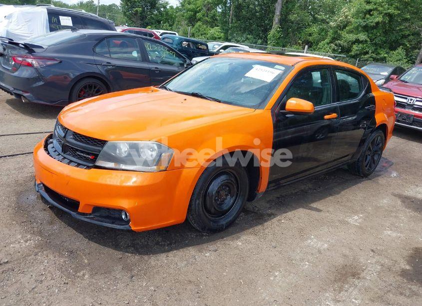 Photo 2 of 2014 Dodge Avenger SXT (VIN 1C3CDZCB7EN237635)