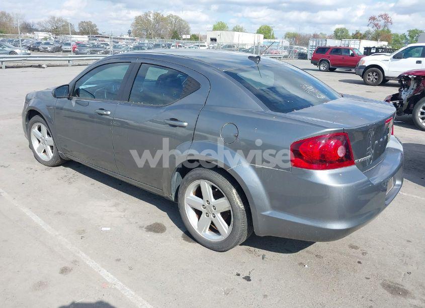 Photo 3 of 2013 Dodge Avenger SXT (VIN 1C3CDZCB8DN521189)