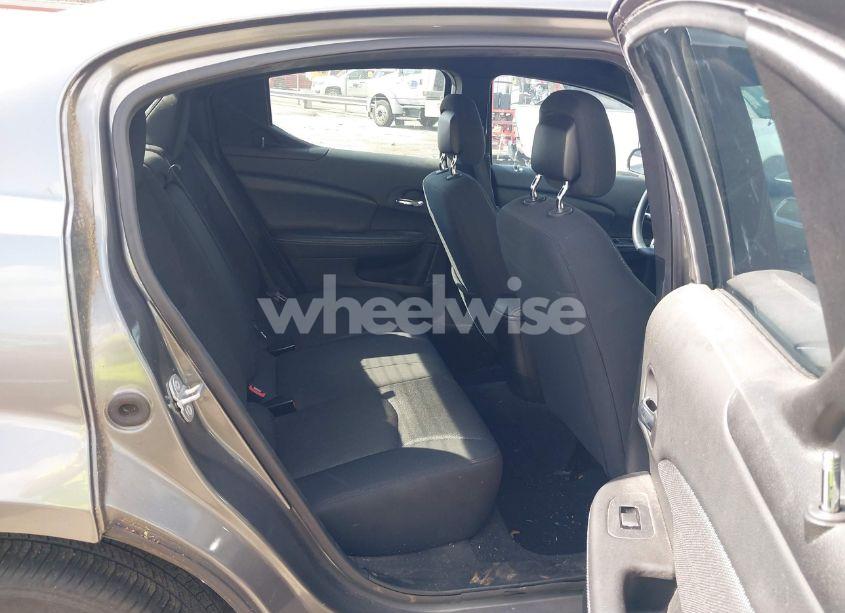 Photo 8 of 2013 Dodge Avenger SXT (VIN 1C3CDZCB8DN521189)