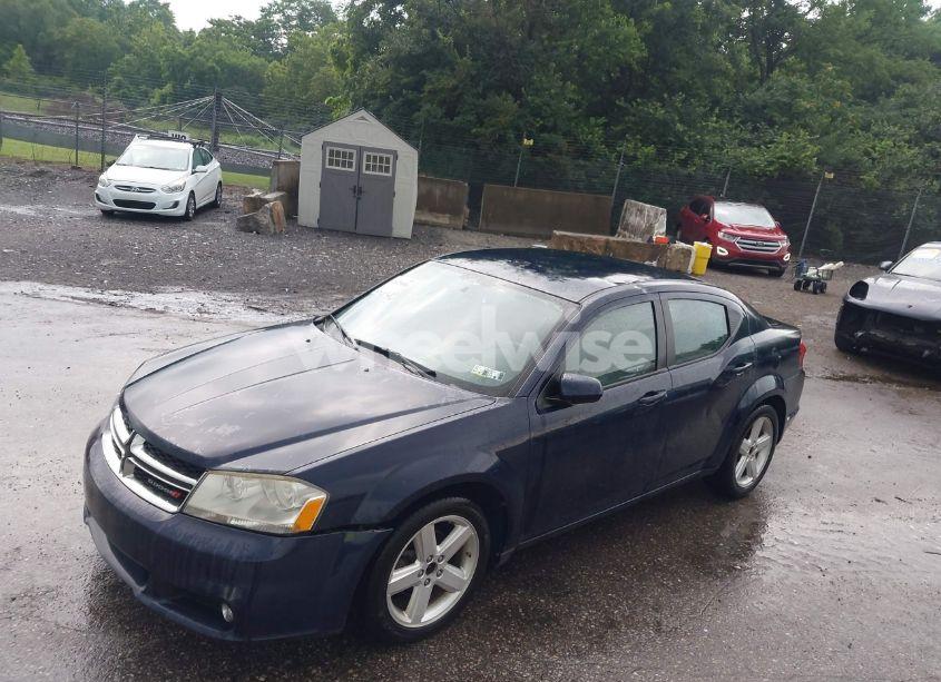 Photo 6 of 2013 Dodge Avenger SXT (VIN 1C3CDZCB8DN681105)