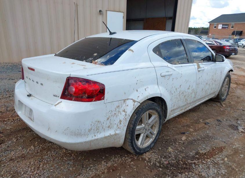 Photo 4 of 2013 Dodge Avenger SXT (VIN 1C3CDZCB8DN730268)