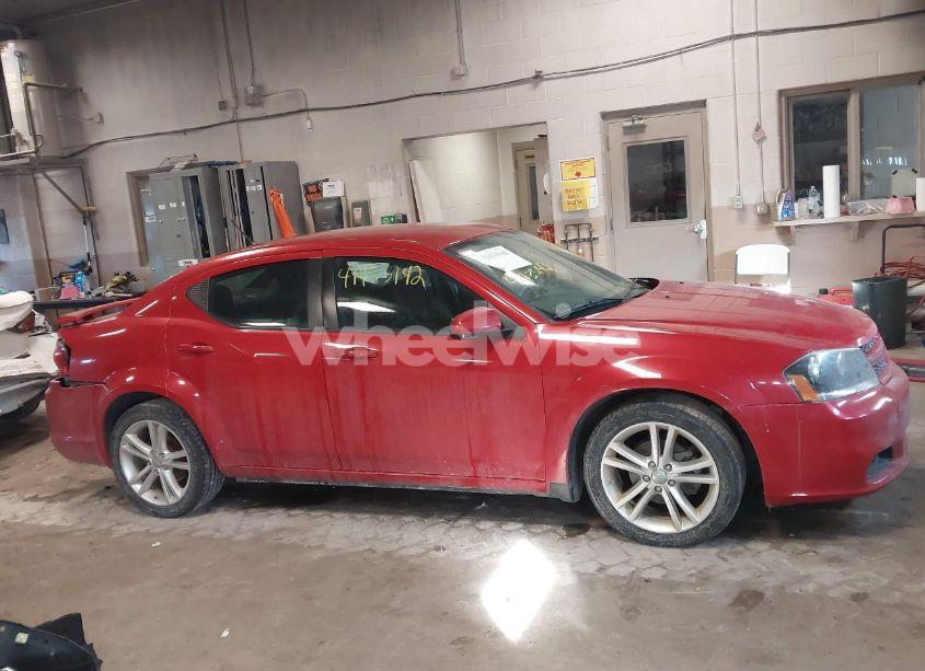 Photo 13 of 2014 Dodge Avenger SXT (VIN 1C3CDZCB8EN225378)