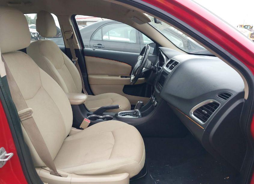 Photo 5 of 2012 Dodge Avenger SXT (VIN 1C3CDZCB9CN153264)